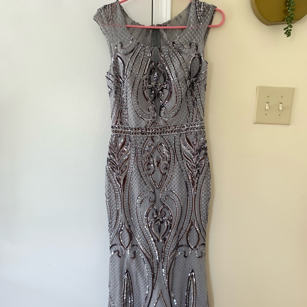 Grey dress